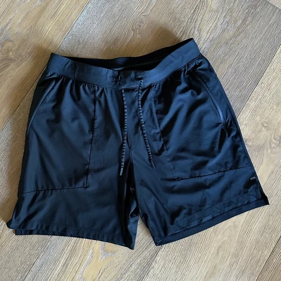 Lululemon License to Train 7β Lined Shorts β Black | Menβs L - Picture 4 of 14